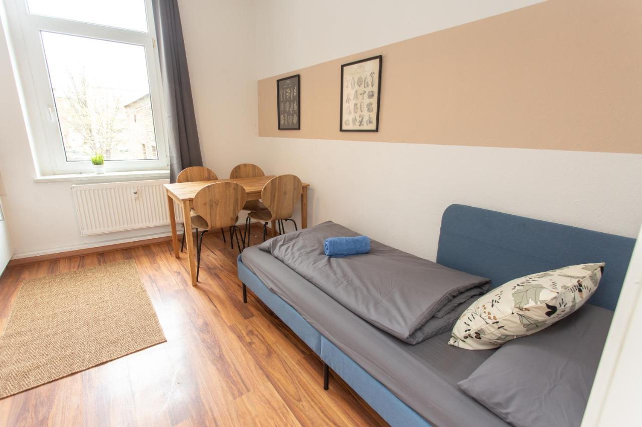 Full House Studios - Ls69 Apartments Halle  Esterno foto