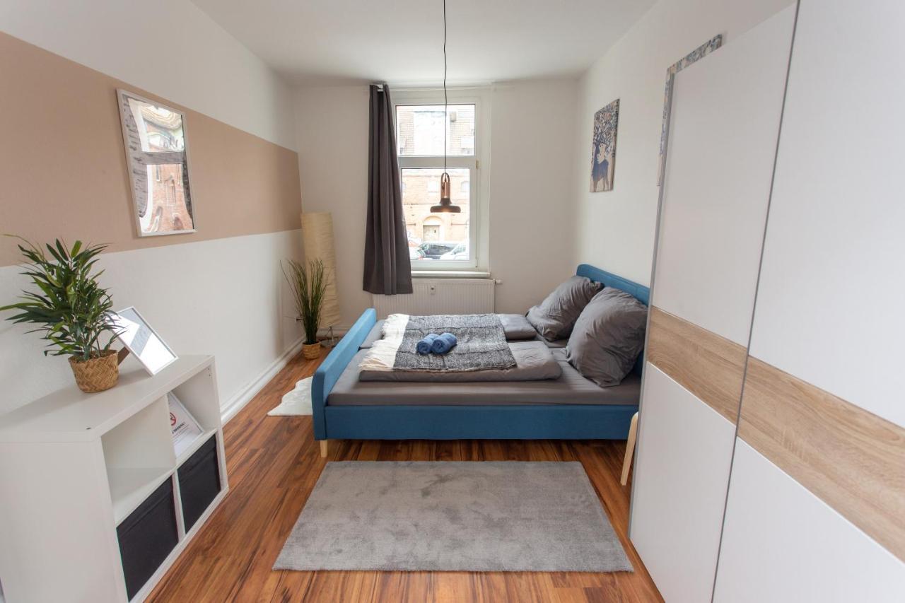 Full House Studios - Ls69 Apartments Halle  Esterno foto