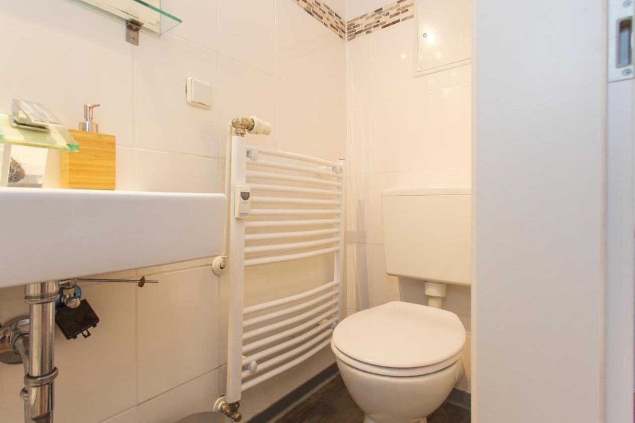 Full House Studios - Ls69 Apartments Halle  Esterno foto