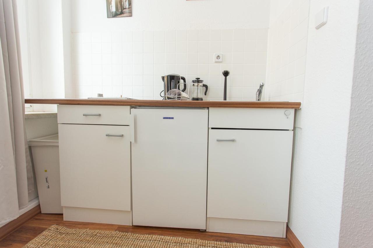 Full House Studios - Ls69 Apartments Halle  Esterno foto